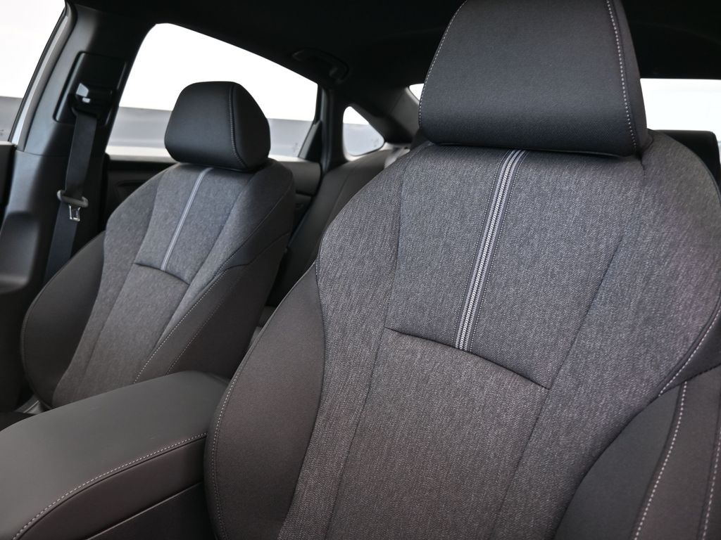 2025 Honda Accord Hybrid Sport photo 15