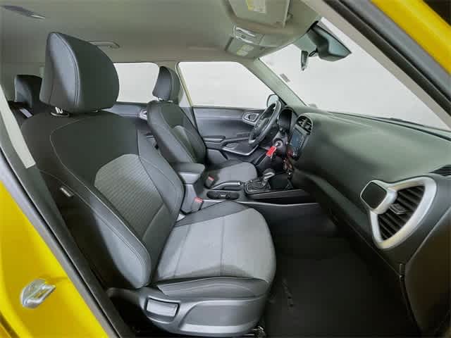 2020 Kia Soul S photo 25
