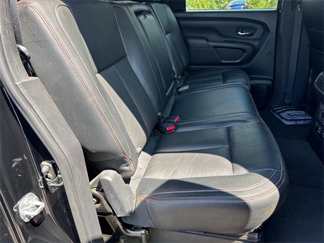 2021 Nissan Titan PRO-4X photo 21