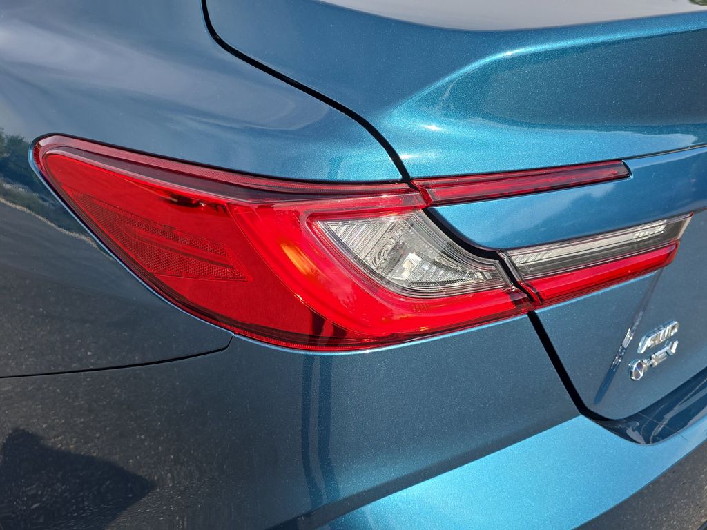 2025 Toyota Camry XSE photo 32
