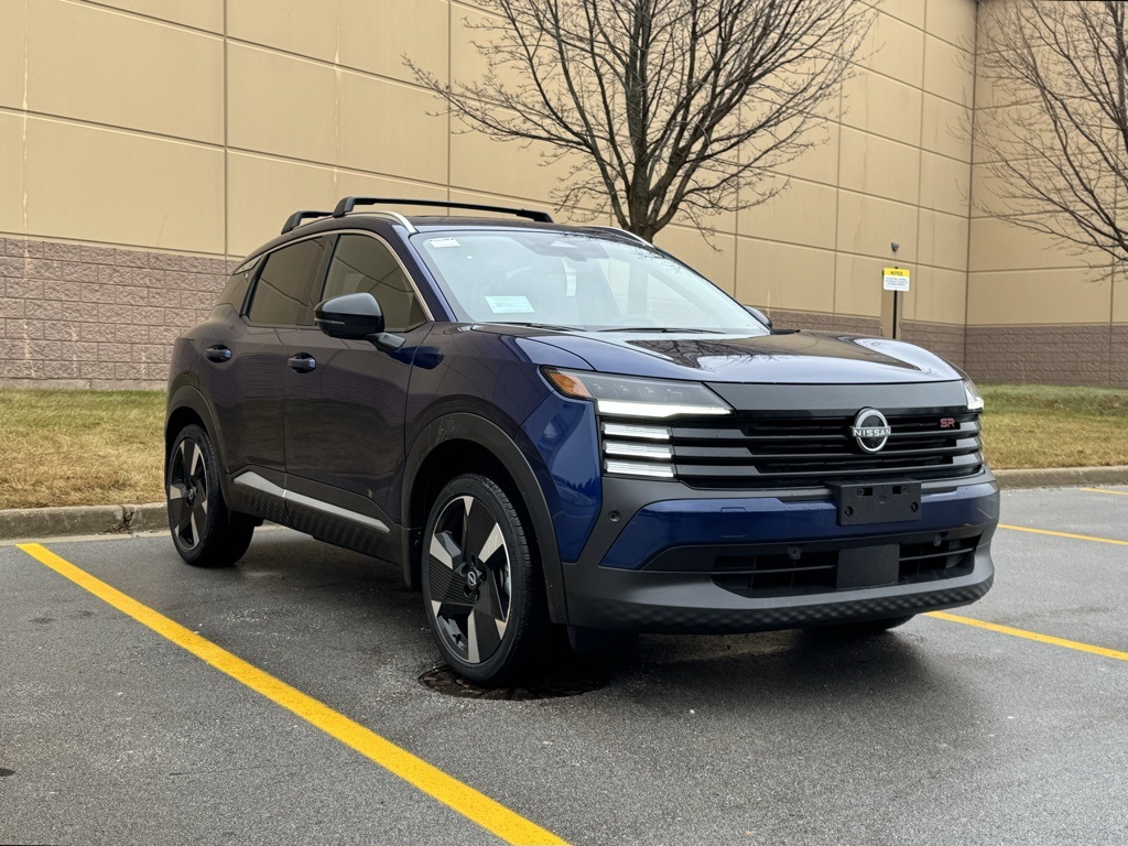 2026 Nissan KICKS SR AWD's photo