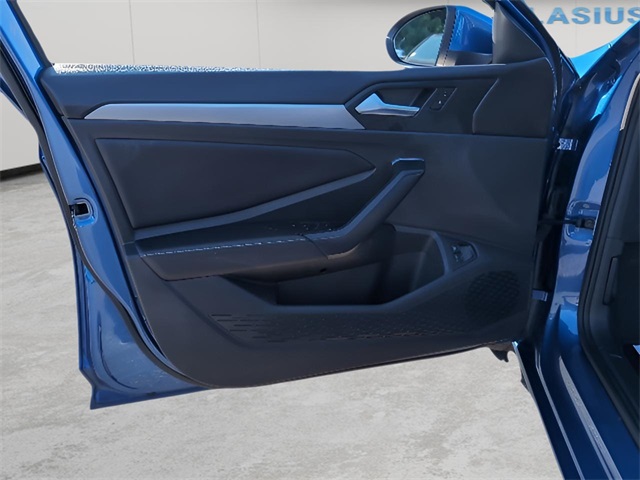 2024 Volkswagen Jetta 1.5T SE photo 14