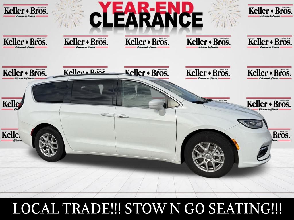 2021 Chrysler Pacifica Touring L's photo