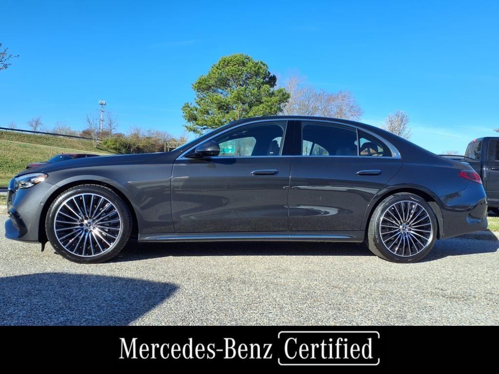 2025 Mercedes Benz E 350 photo 4