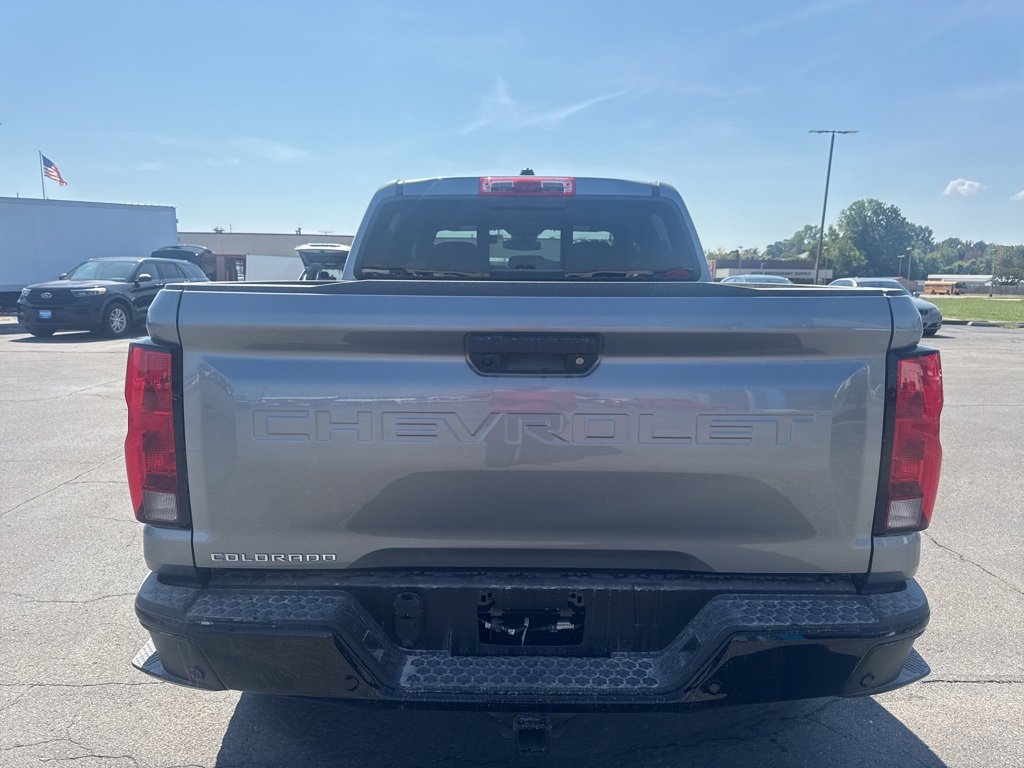 2026 Chevrolet Colorado Trail Boss photo 3