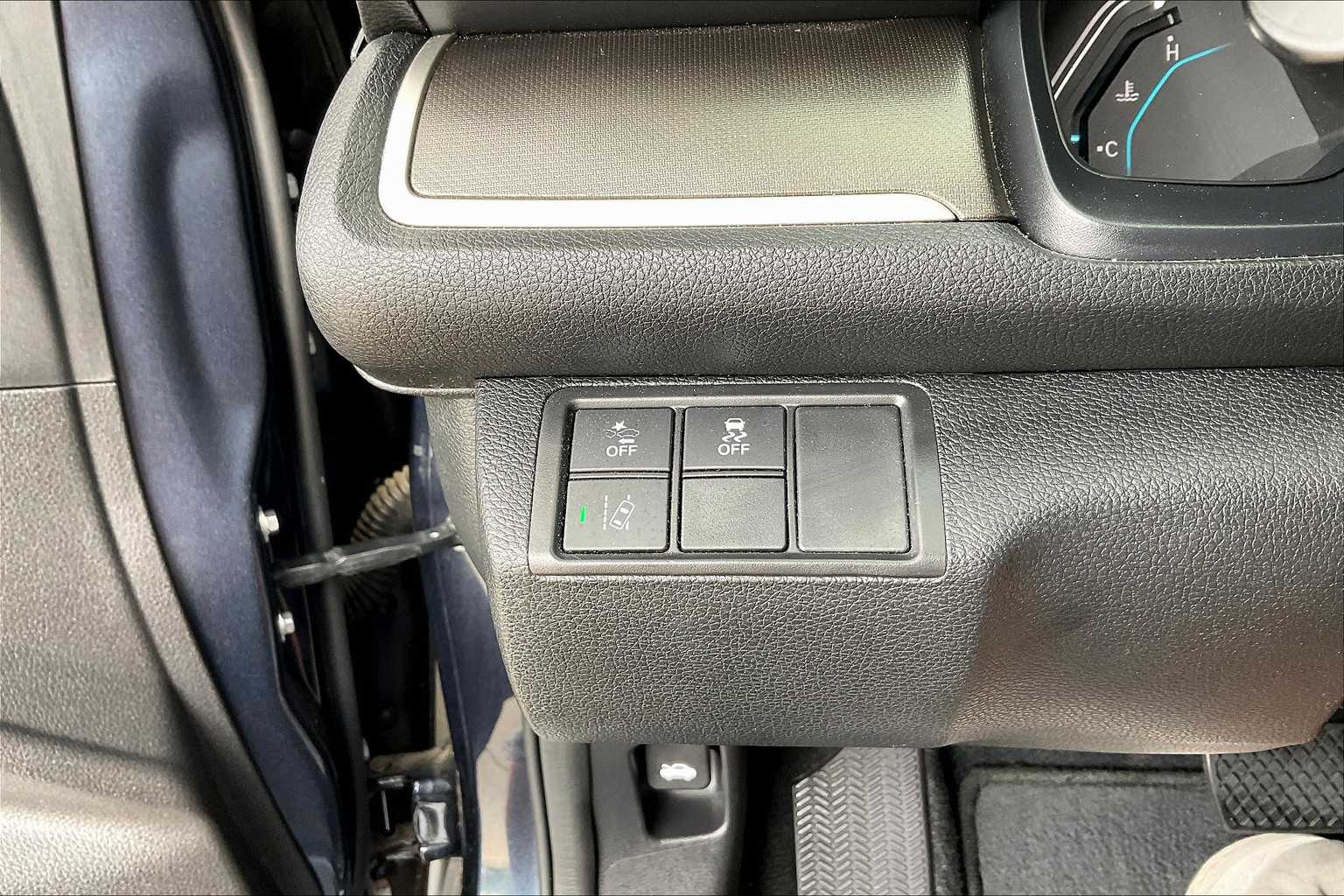 2020 Honda Civic LX photo 32