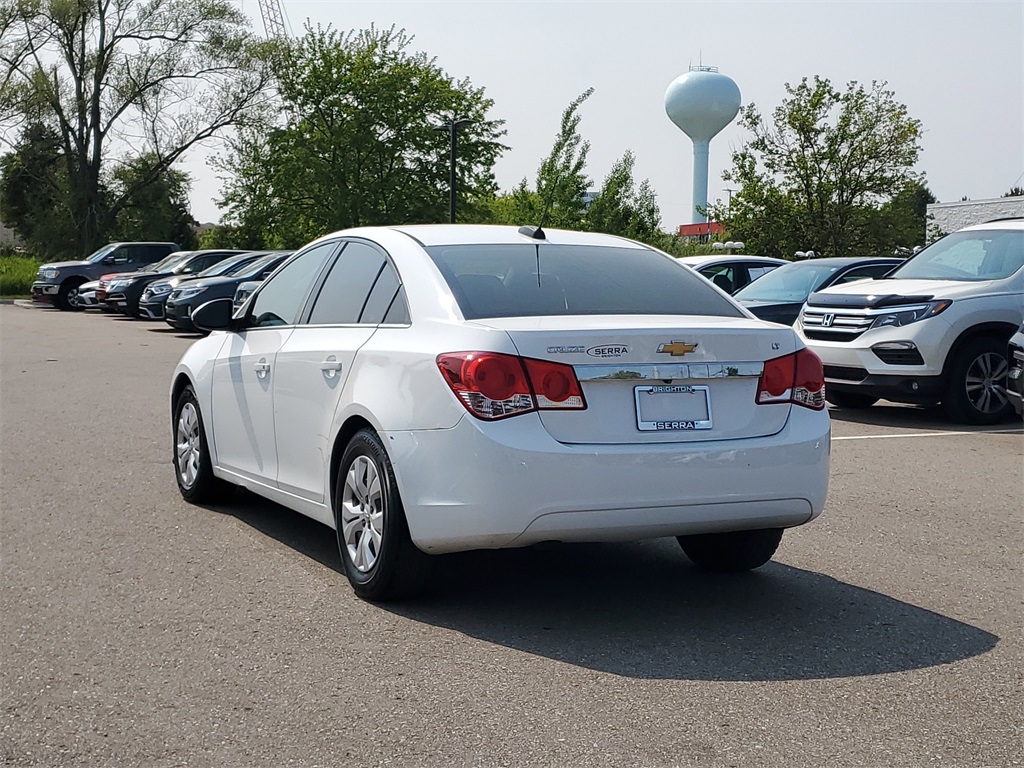 Used 2015 Chevrolet Cruze 1LT with VIN 1G1PC5SB1F7147406 for sale in Brighton, MI