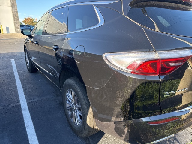 2024 Buick Enclave Premium photo 3