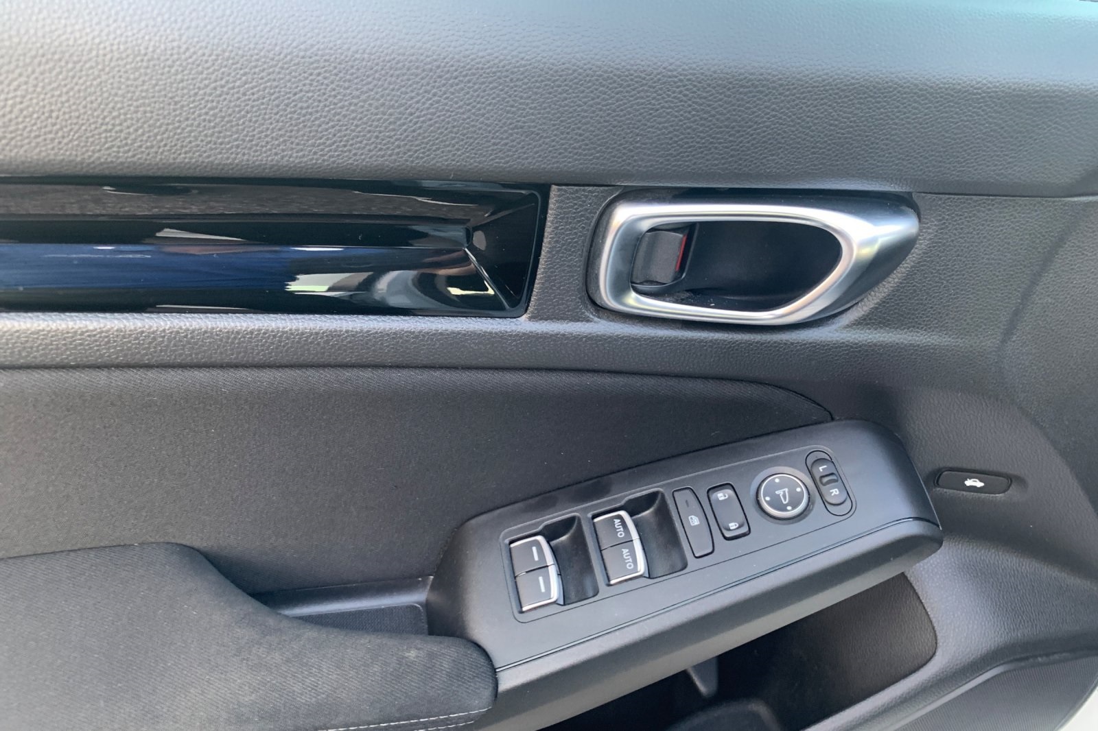 2022 Honda Civic EX photo 11