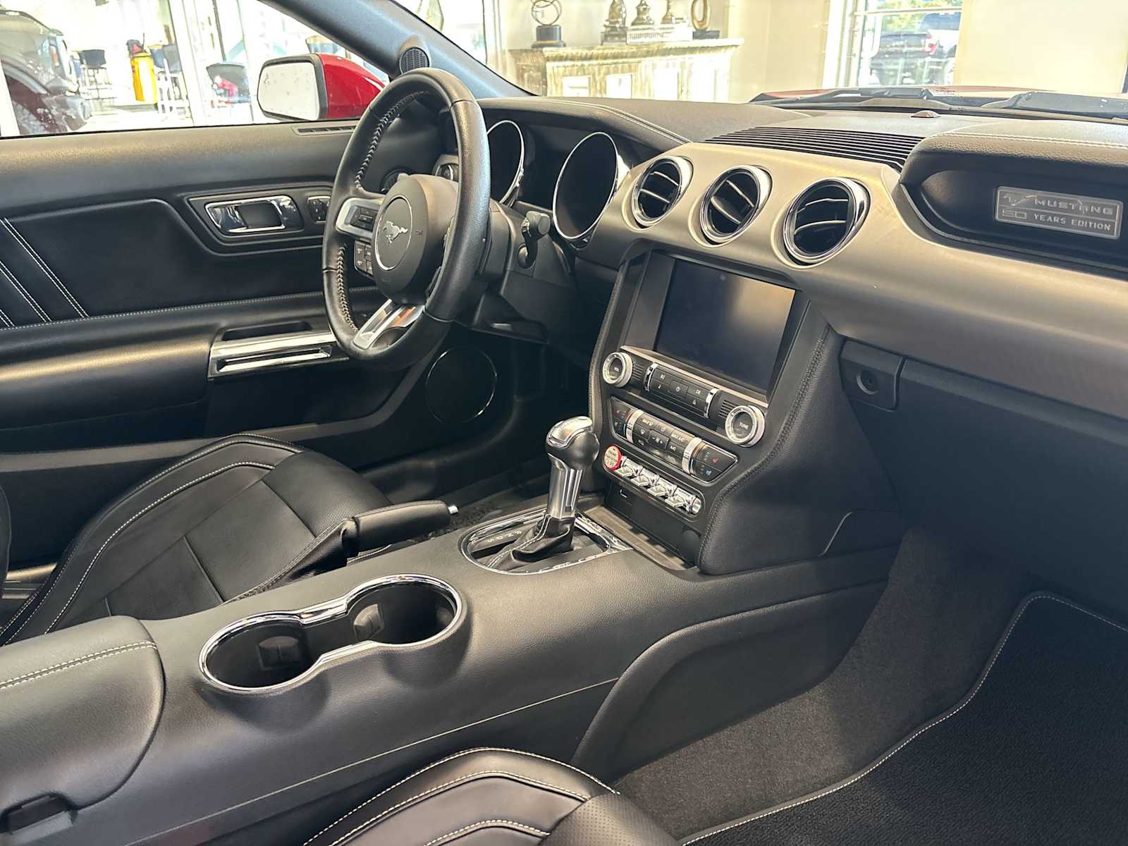 2015 Ford Mustang GT Premium photo 25