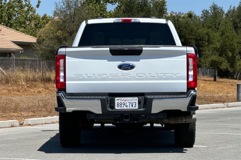 2024 Ford F-250 photo 5