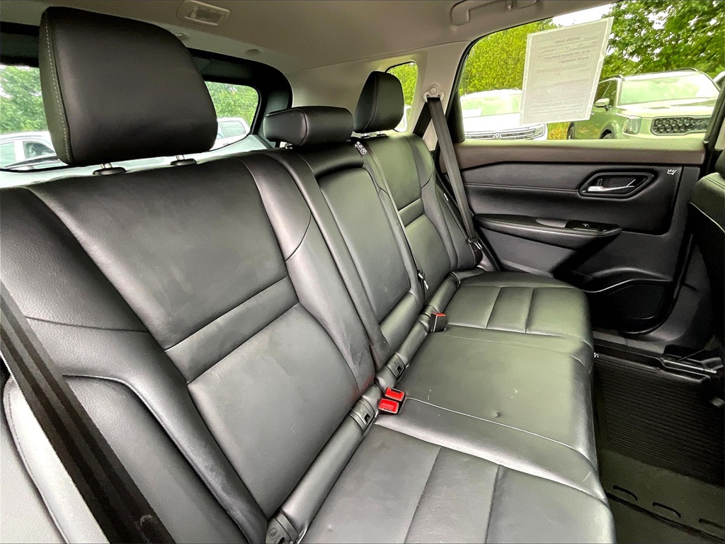 2023 Nissan Rogue SL photo 14