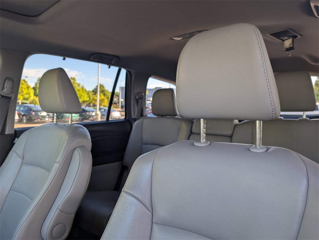 2019 Honda Pilot EX-L photo 10