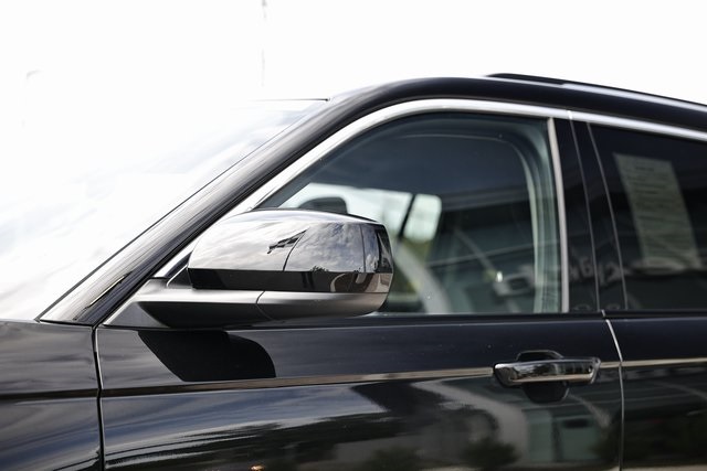 2023 Jeep Grand Cherokee Laredo photo 10