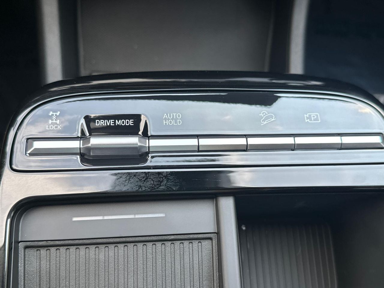 2025 Hyundai Tucson Hybrid SEL Convenience photo 25