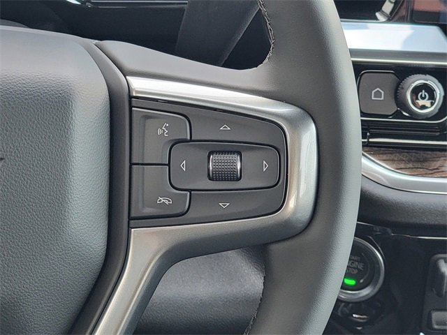 2025 Chevrolet Silverado 1500 LT photo 27