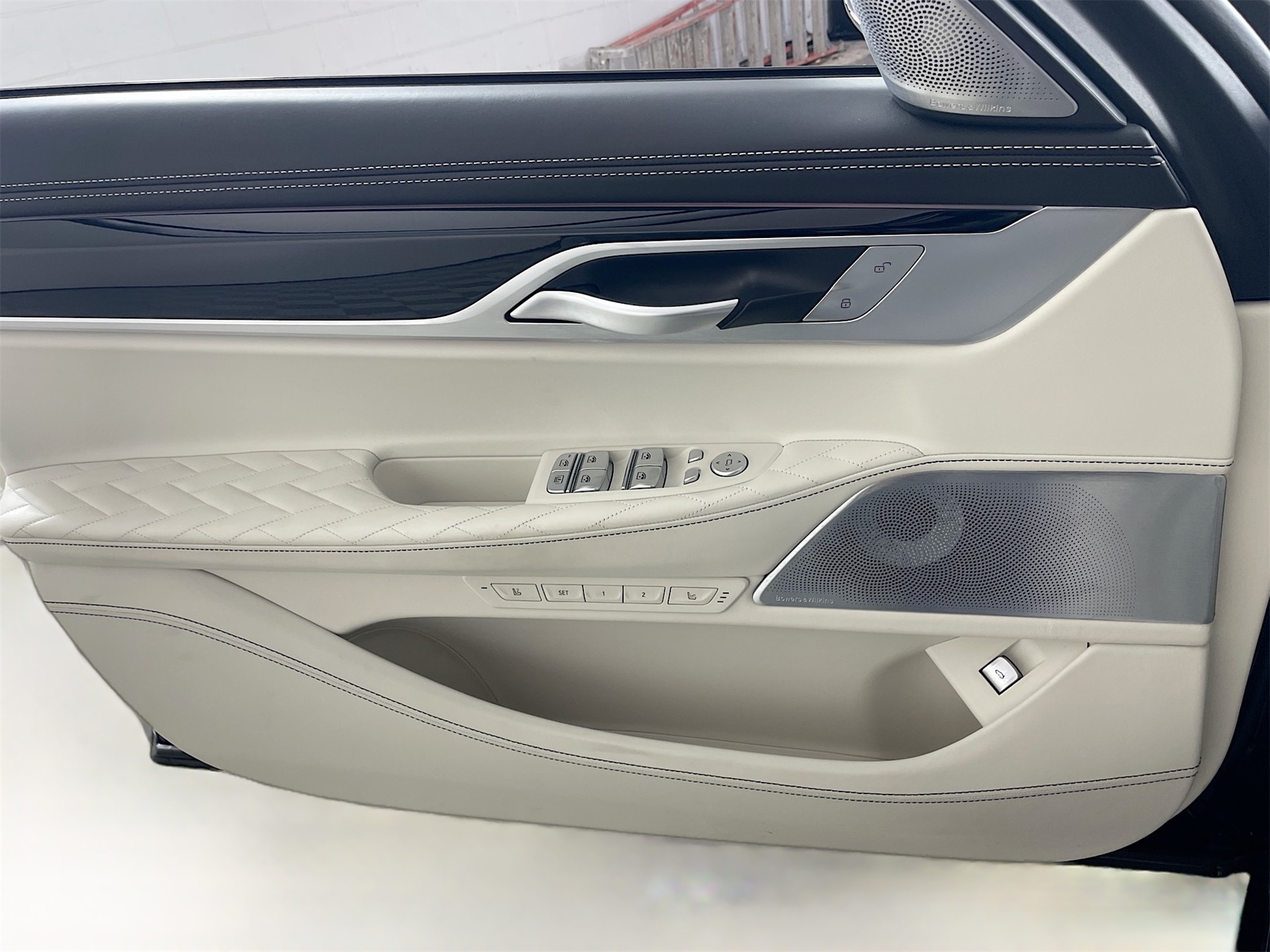2022 Bmw B7 photo 15