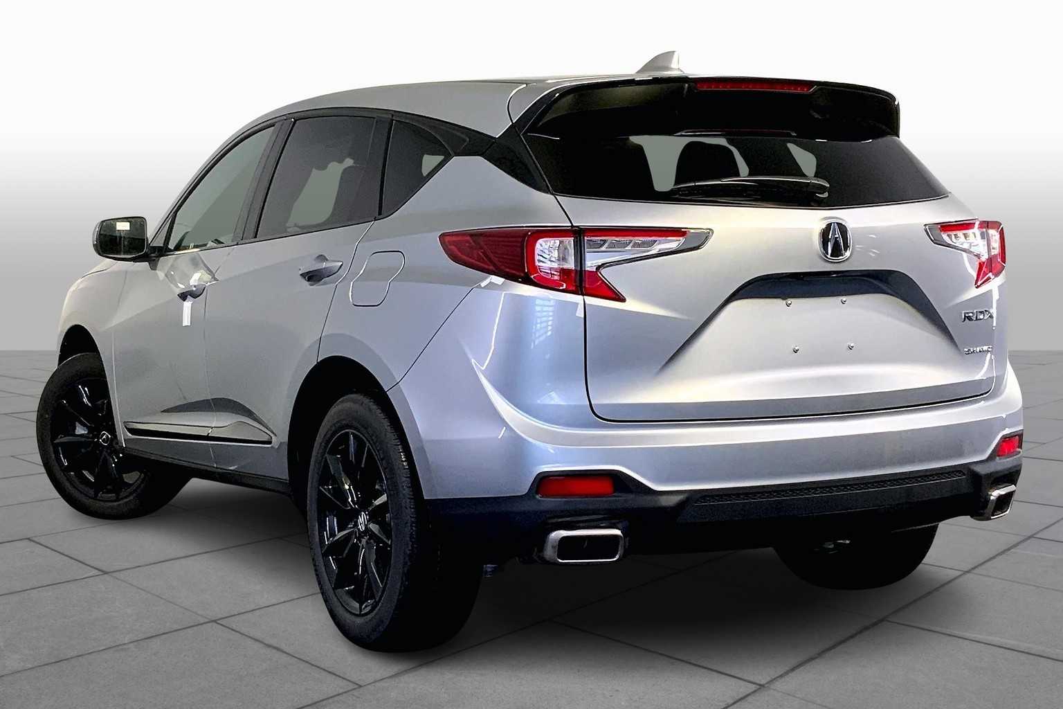 2025 Acura RDX photo 2