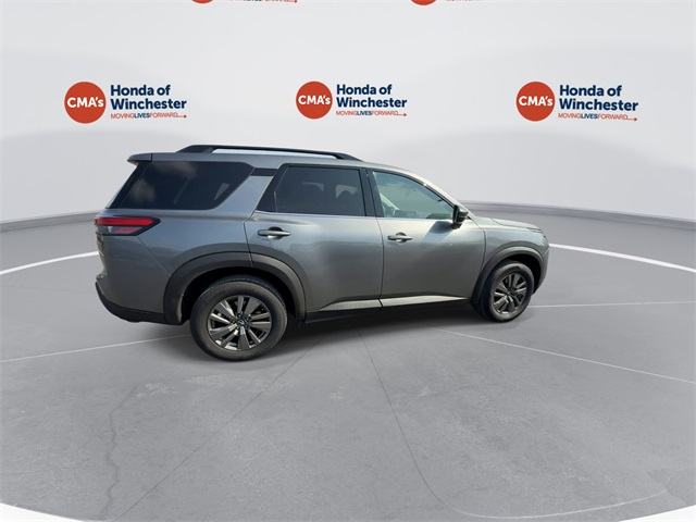 2024 Nissan Pathfinder SV photo 10