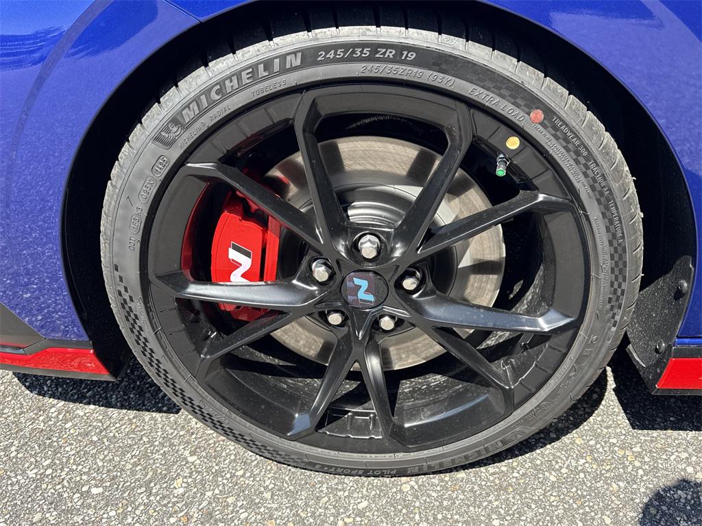 2025 Hyundai Elantra N photo 9
