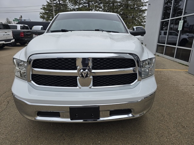 2020 Ram 1500 Classic Tradesman photo 3