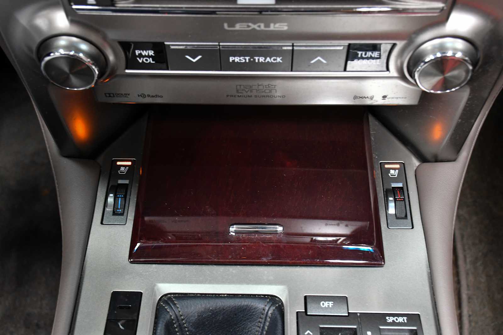 2018 Lexus GX 460 Luxury photo 19