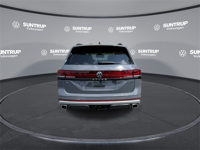 2025 Volkswagen Atlas Peak Edition SE Technology photo 13