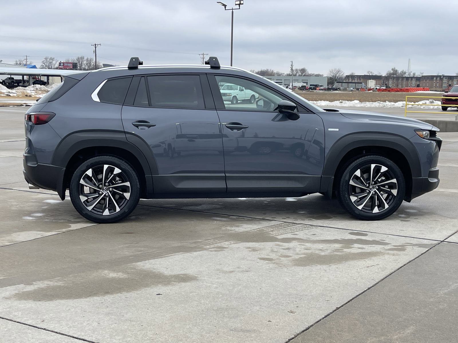 2025 Mazda CX-50 Premium Plus photo 11