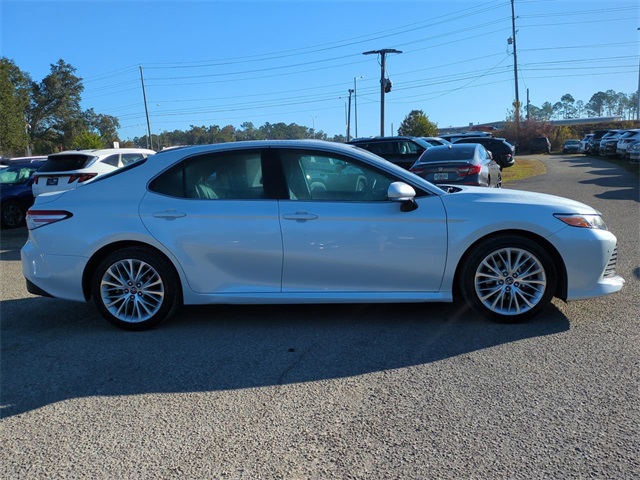 2018 Toyota Camry L photo 3