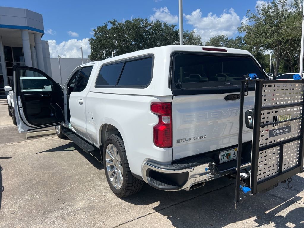 2024 Chevrolet Silverado 1500 LT Z71 photo 3