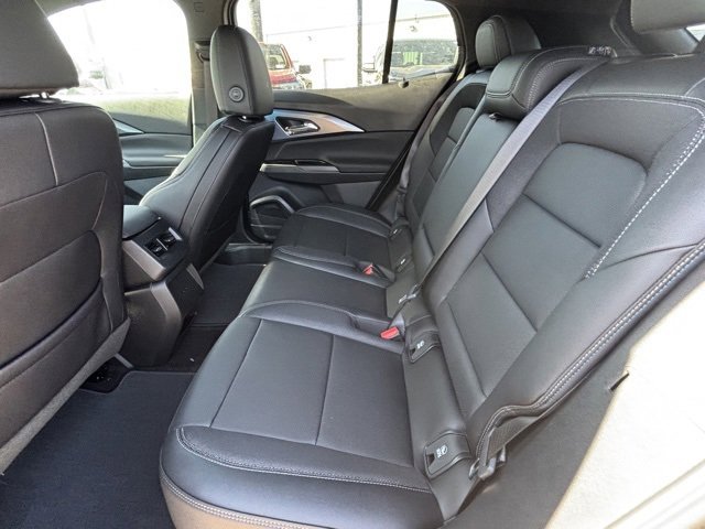 2025 Chevrolet Equinox EV 1LT photo 17