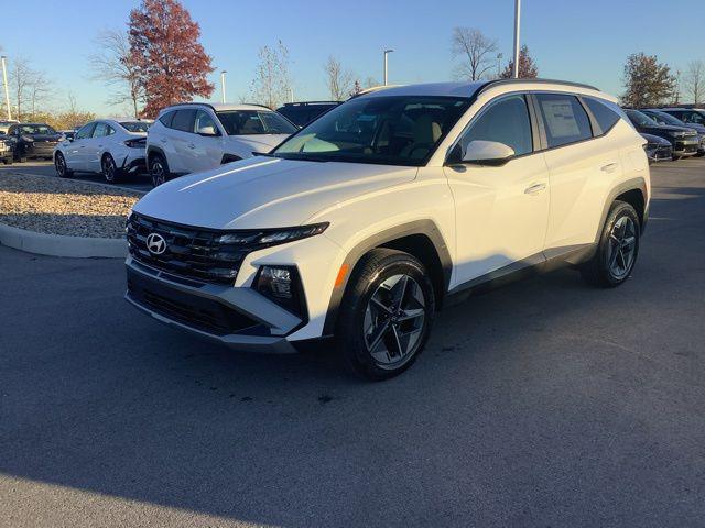 2026 Hyundai Tucson Blue SE's photo