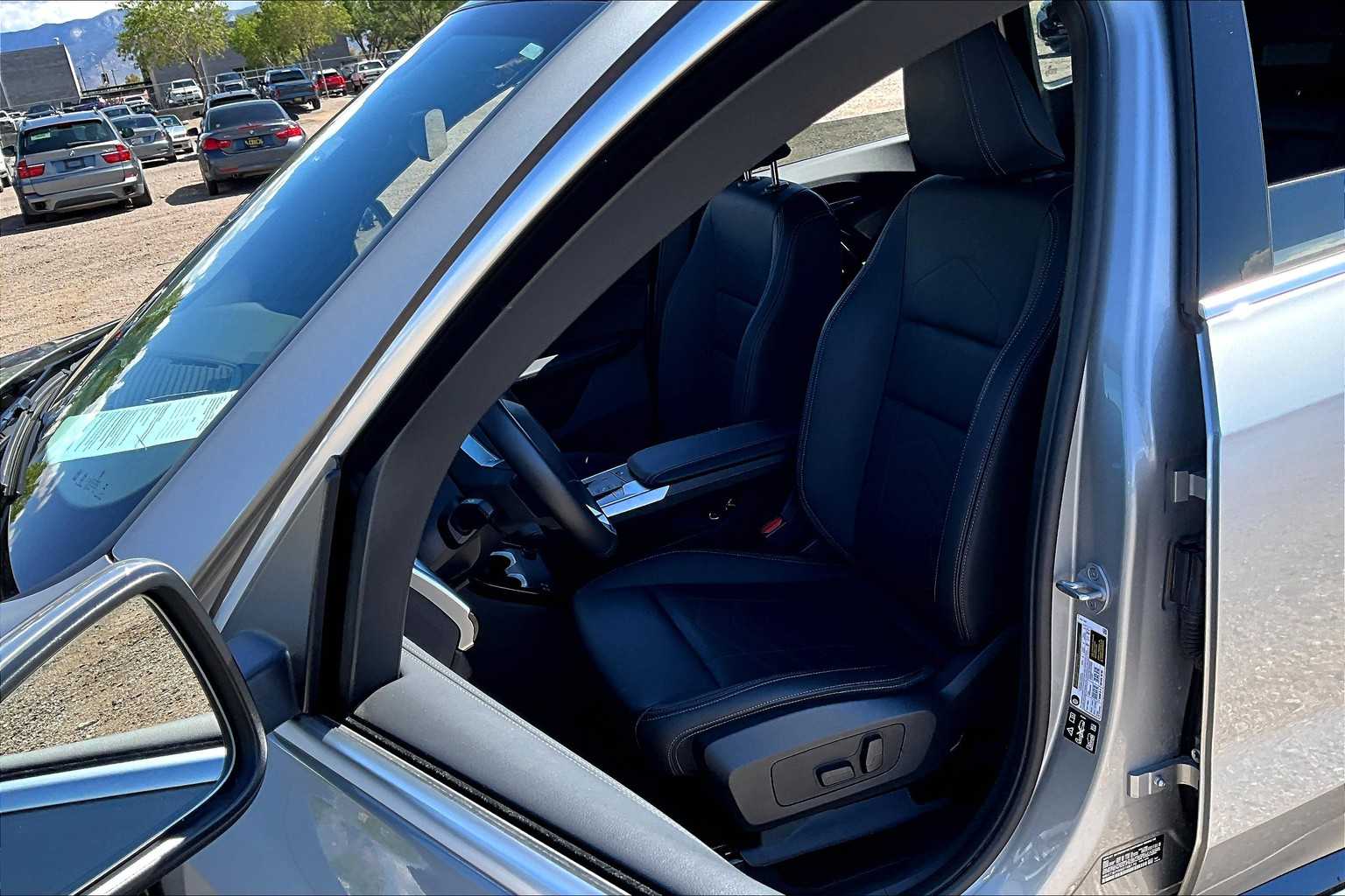 2025 Bmw X1 XDrive28i photo 4