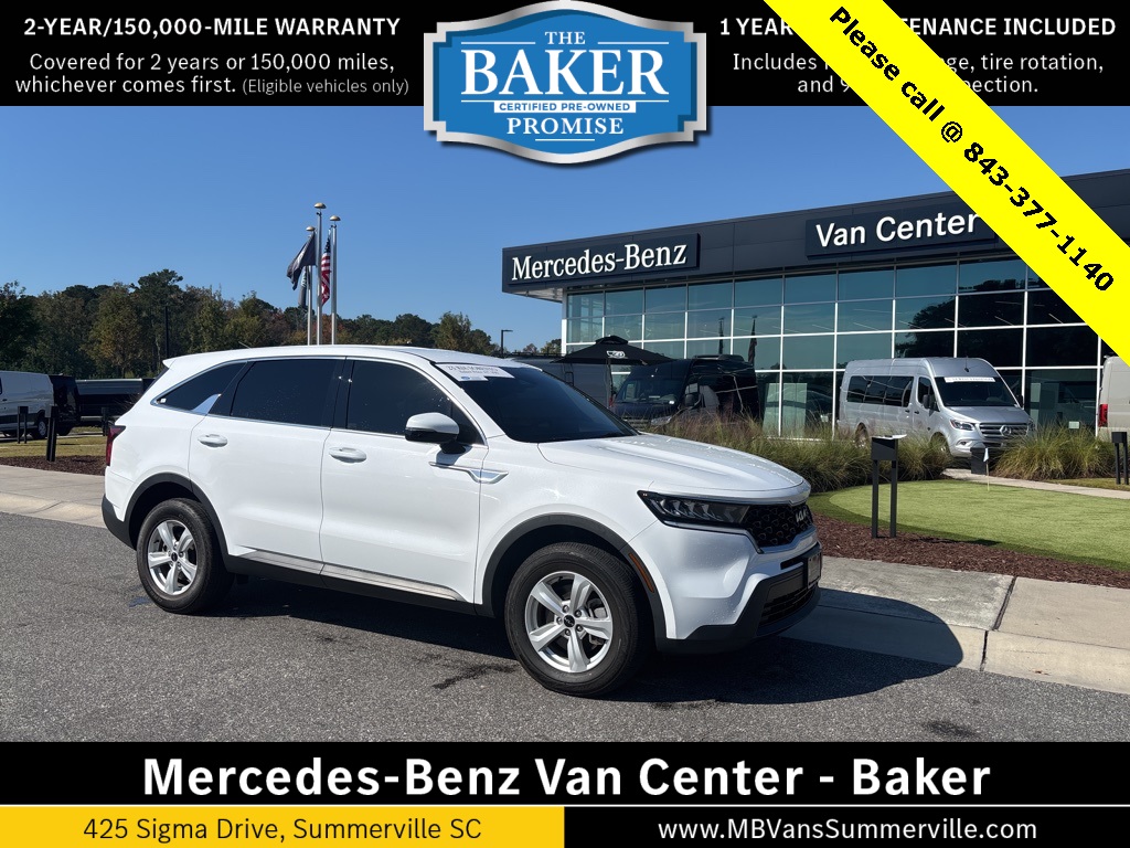 2023 Kia Sorento LX's photo