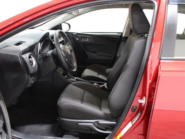 2016 Scion iM Base photo 9