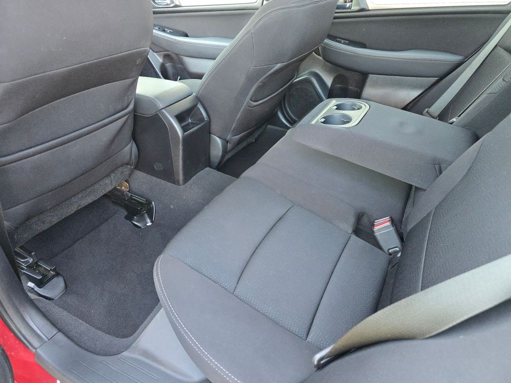 2016 Subaru Legacy 2.5i Premium photo 16
