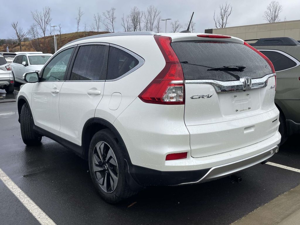 2015 Honda CR-V Touring photo 3
