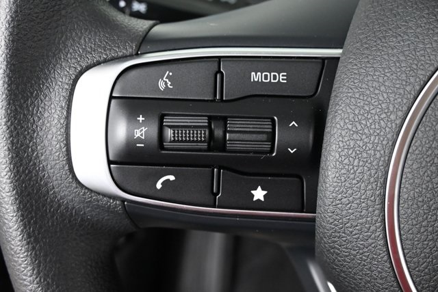 2026 Kia K5 LXS photo 7