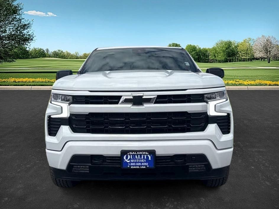 2025 Chevrolet Silverado 1500 RST photo 2