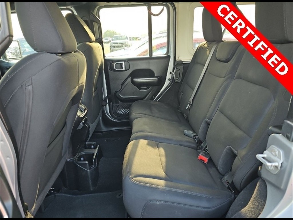 2020 Jeep Wrangler Unlimited Rubicon High Tide photo 8