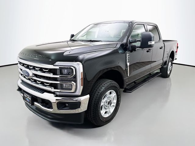 2026 Ford F-250 photo 3
