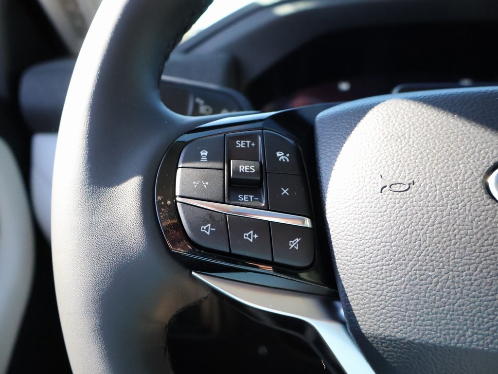 2025 Ford Explorer Platinum photo 28