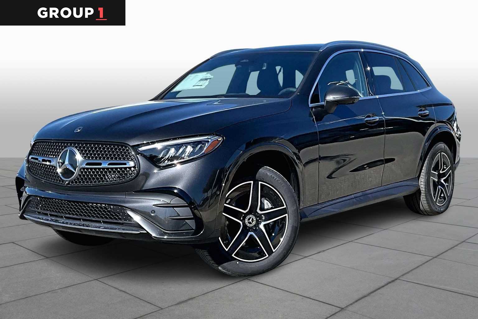 2026 Mercedes-Benz GLC Base's photo