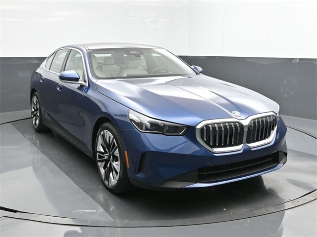 2025 Bmw 530i photo 2