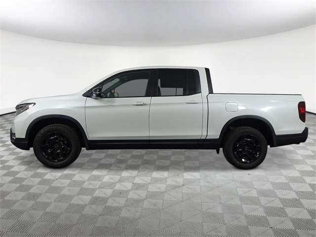 2026 Honda Ridgeline TrailSport photo 2