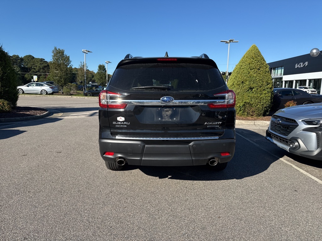 2024 Subaru Ascent Limited photo 4
