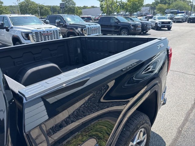 2025 Gmc Sierra 1500 SLT photo 4