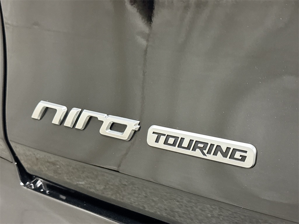 2017 Kia Niro EX photo 17