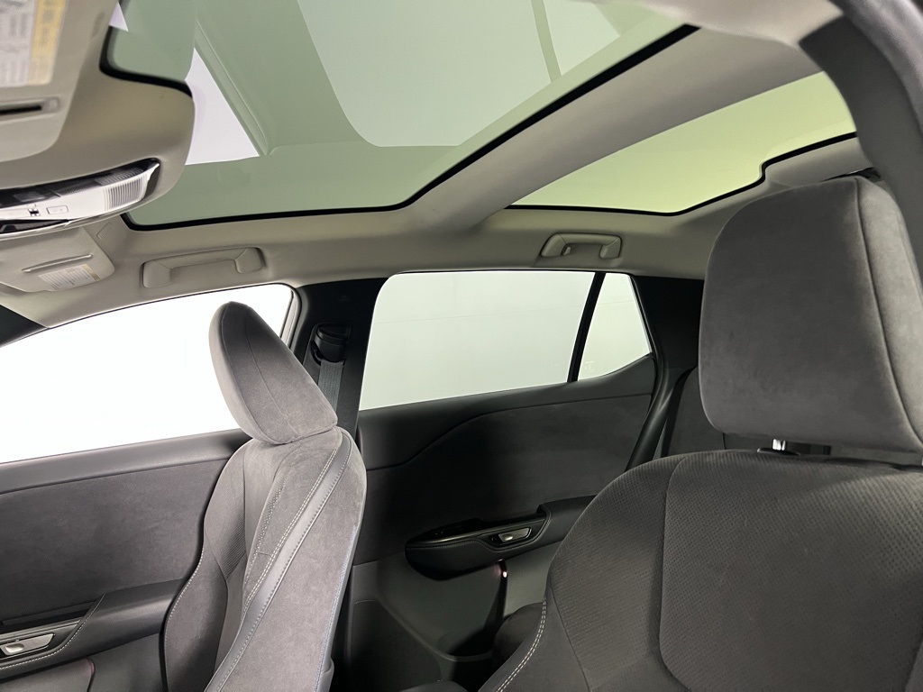 2023 Lexus RZ 450e Luxury photo 21