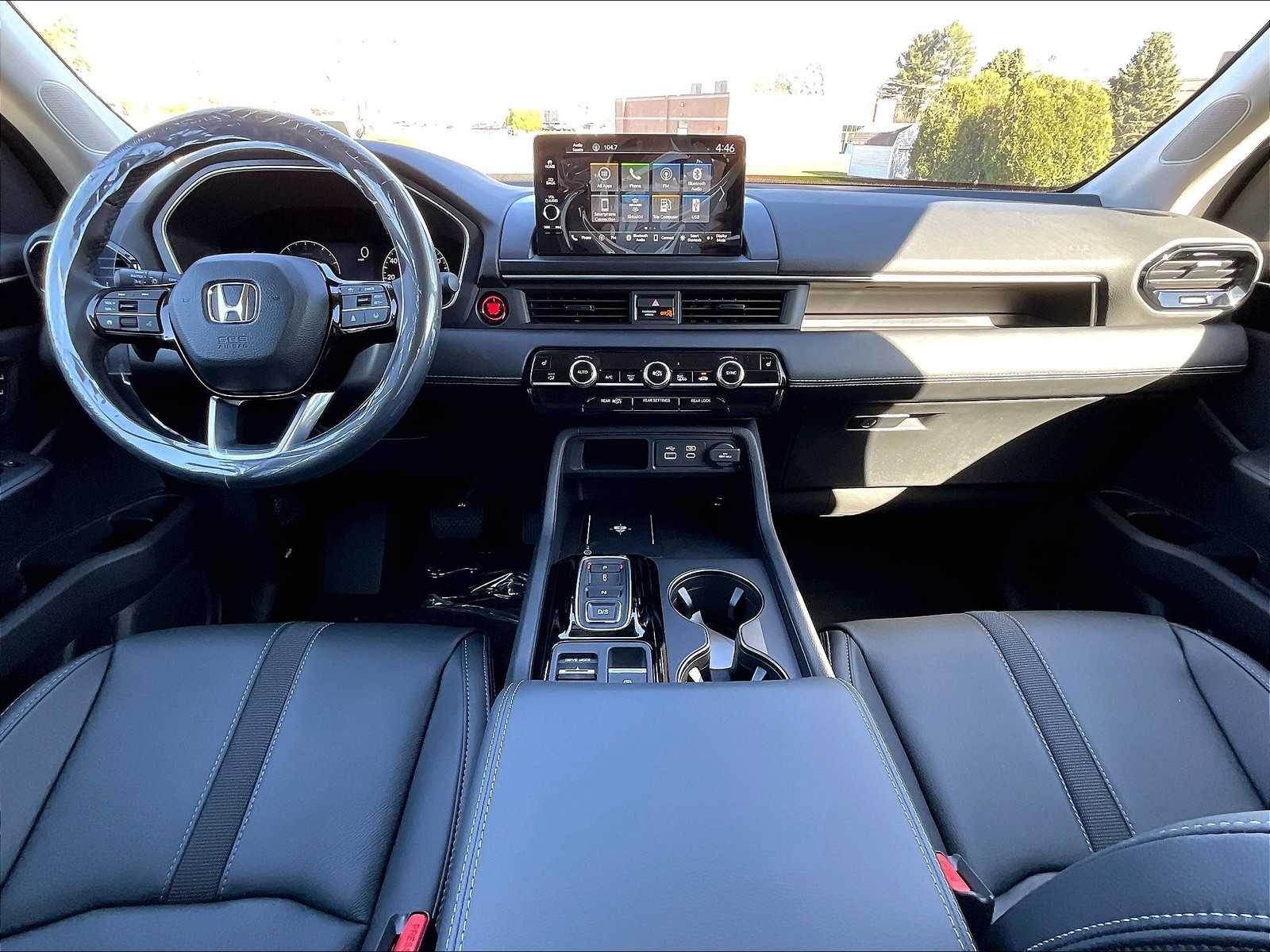 2025 Honda Pilot EX-L photo 11
